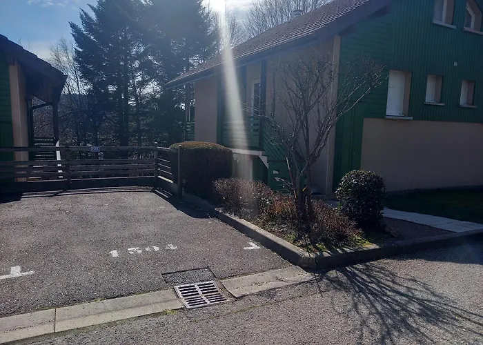 Duplex 5 Pers Avec Piscine *